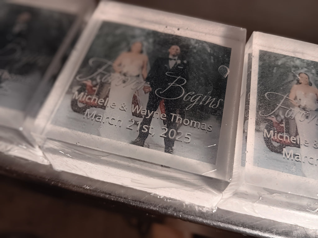 The Custom Photo Bar